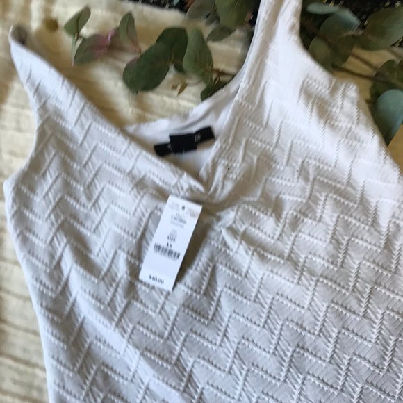 White House Black Market Tops White House Black Market Textured